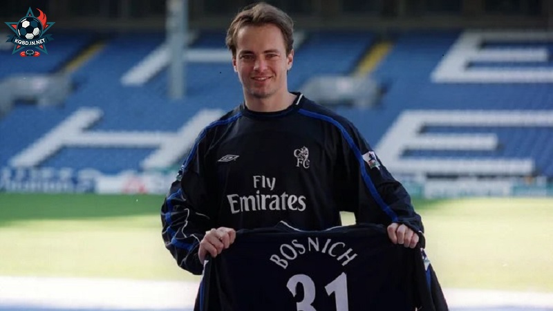 Cái tên bị Paul Scholes nêu tên là bản hợp đồng tệ nhất MU là Mark Bosnich